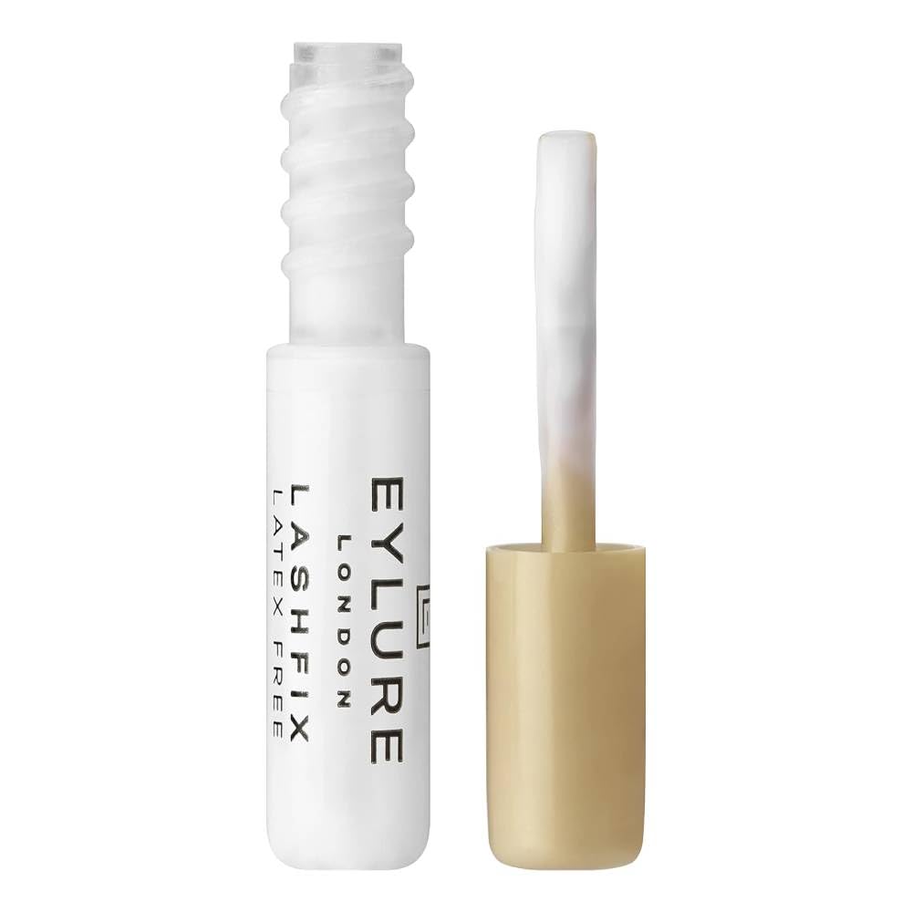 Eylure Fluttery Light No. 165 False Lashes (packaging may vary)