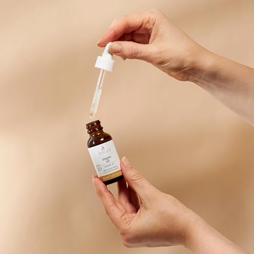 Derora Moroccan Argan Oil | Nourishes Skin, Hair & Nails | 100% Pure | Cold Pressed & Unrefined | Natural | Antioxidant & Rich in Omega 6 & Vitamin E | Vegan & Cruelty Free (30ml)