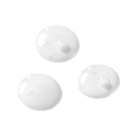 THE ELEM ENTS The Elements Pore Refining Serum, a face serum containing Niacinamide, and Zinc PCA, to promote a healthy skin barrier while hydrating your complexion, 30ml