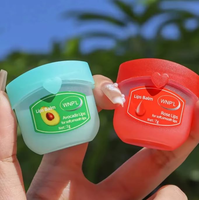 WNPL 4-Piece Fruit Series Lip Balm Set, Moisturising, Refreshing, Non-Sticky