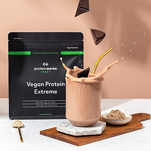 Protein Works - Vegan Protein Extreme | 29g Plant Based Protein | Added Vitamin Blend | 14 Servings | Banana Smooth | 500g