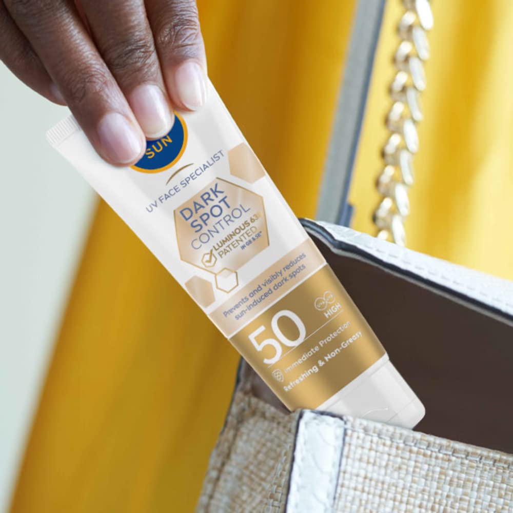 NIVEA Sun UV Face Specialist Dark Spot Control Fluid SPF50 (40ml), Protects Against Sun-Induced Dark Spots, with NIVEA LUMINOUS 630, Hyaluronic Acid, and Vitamin E