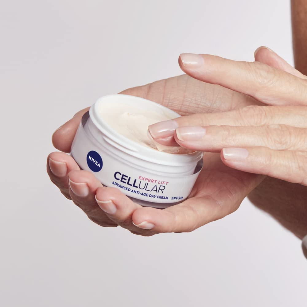 NIVEA Cellular Expert Lift Anti-Age Day Cream 50ml, Anti-Wrinkle Cream with Pure Bakuchiol and Two Types of Hyaluronic Acid, Day Cream for Women, Anti-Ageing Face Cream