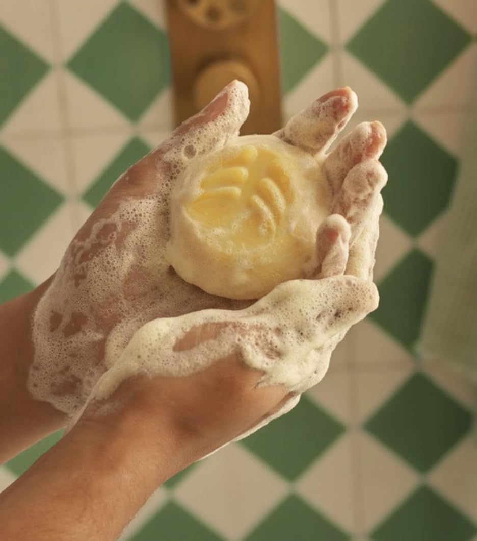 Generic The Body Shop Banana Truly Nourishing Shampoo Bar & Travel Case | Vegan, Cruelty-Free, Solid Shampoo for Frizzy Hair | Lasts up to 50 Washes
