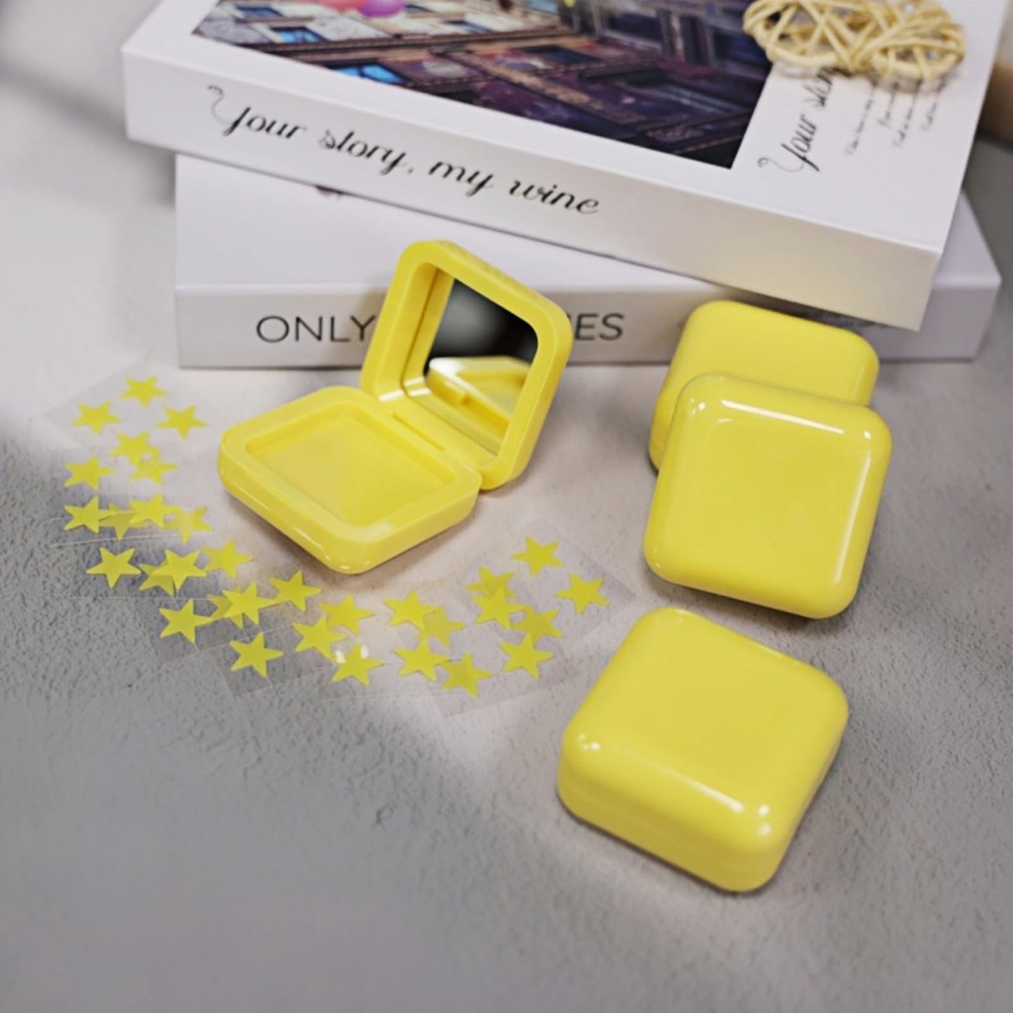 GUOUURR Star Hydrocolloid Pimple Patches - PE Water Colloid Acne Stickers, Thin Lightweight Concealing Dots with Cute Star Design, 32pcs Portable Acne Patches for Teens & Adults, Invisible Spot Treat