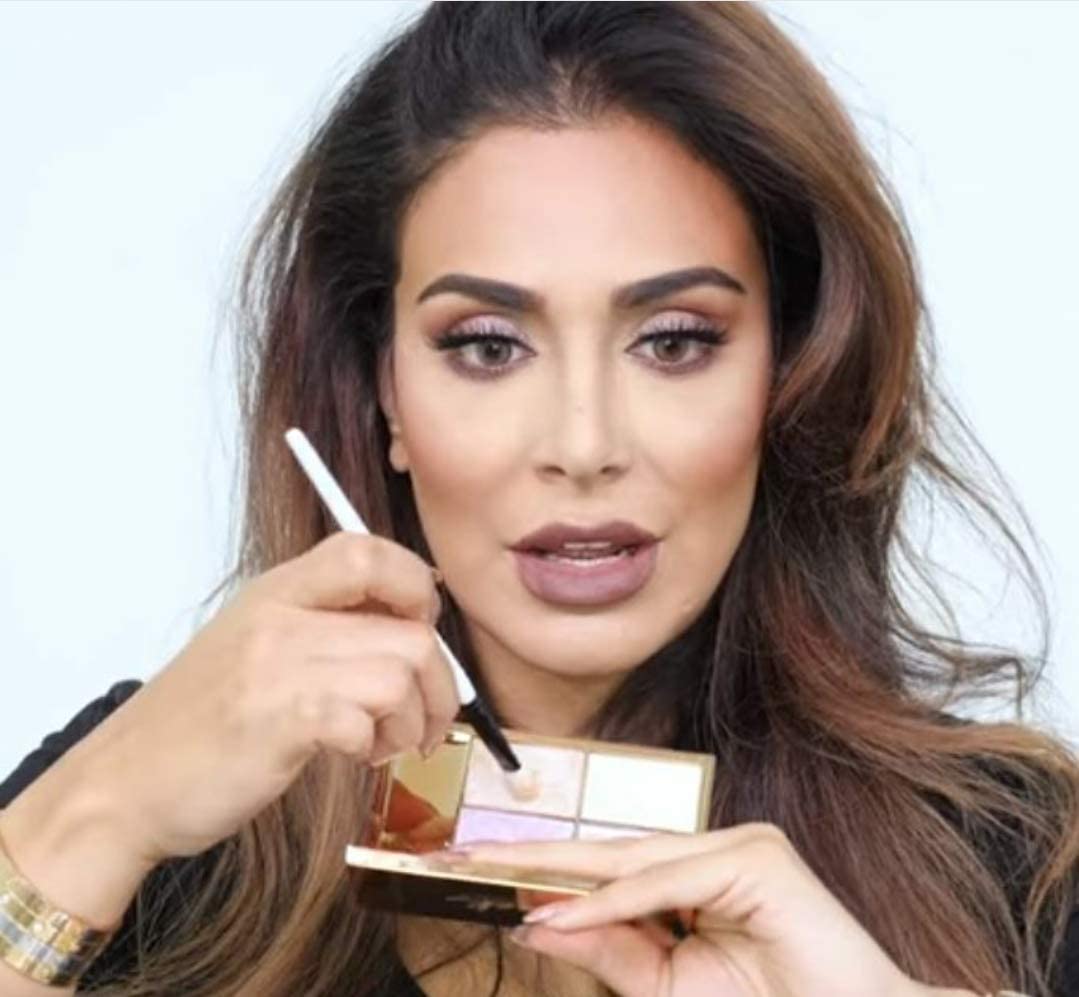 Sleek MakeUP Highlighting Palette, Four Dazzling Shades for a Supercharged Glow, Long Lasting and Lightweight, Intense Colour, Solstice, 9g