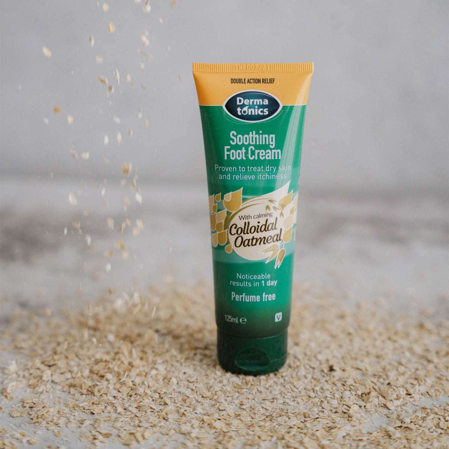 Dermatonics Soothing Foot Cream - Rapid Relief for Athlete’s Foot, Dermatitis, Dry Skin Conditions with Calming Colloidal Oatmeal,Suitable for Diabetics and is Vegan Friendly, 125 ml