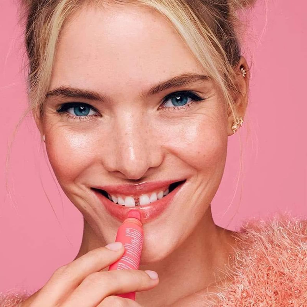 beBloomie Lip Glowy Balm Berry, Moisturising Lip Balm For A Sheer Tint Of Colour, Infused With Hyaluronic Acid, Vegan & Cruelty-free!