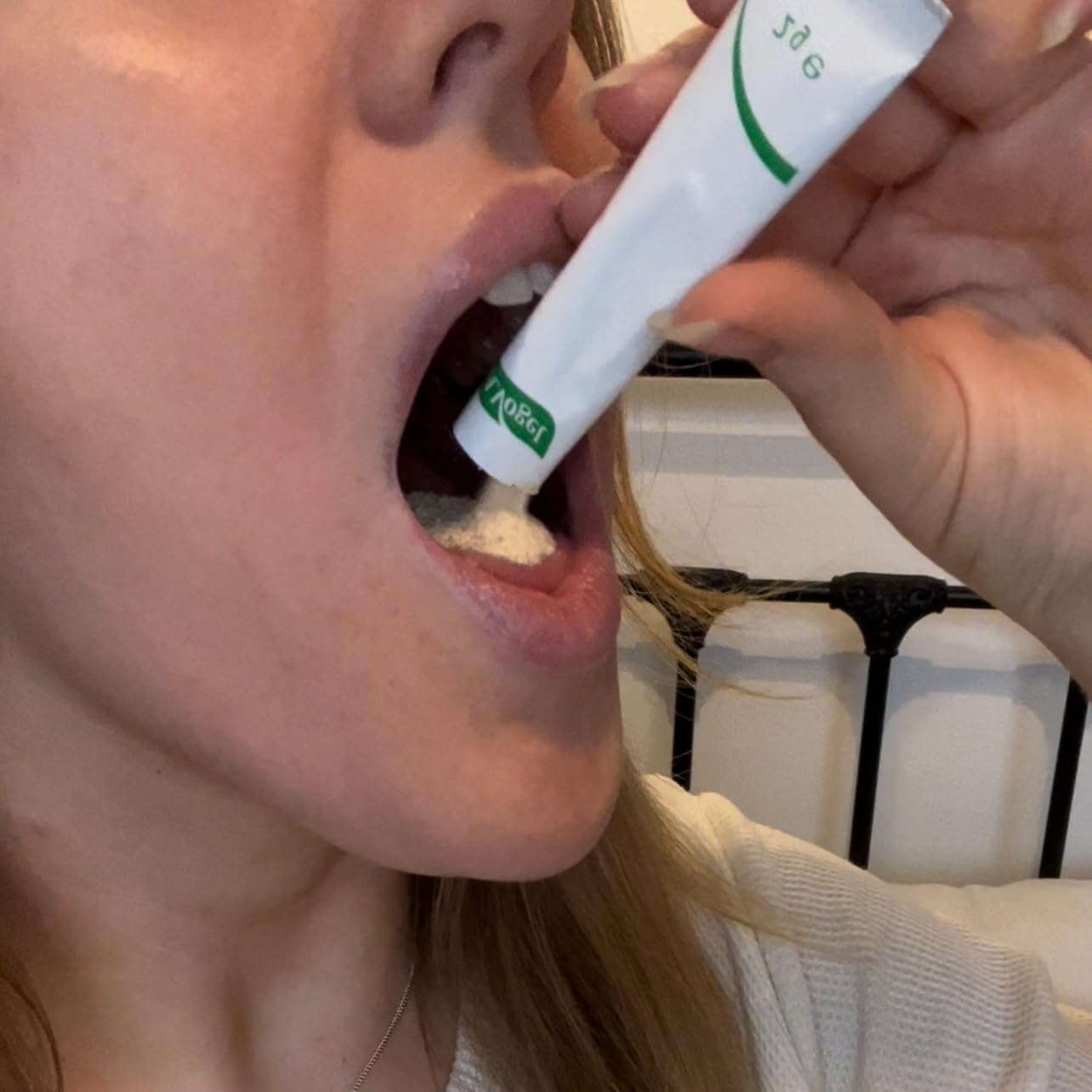A.Vogel Sleep Well Dissolvable Granules | Sleep Supplement | Pour Directly into Mouth | Natural Orange Flavour | Extracts of Lemon Balm & Lettuce & Magnesium