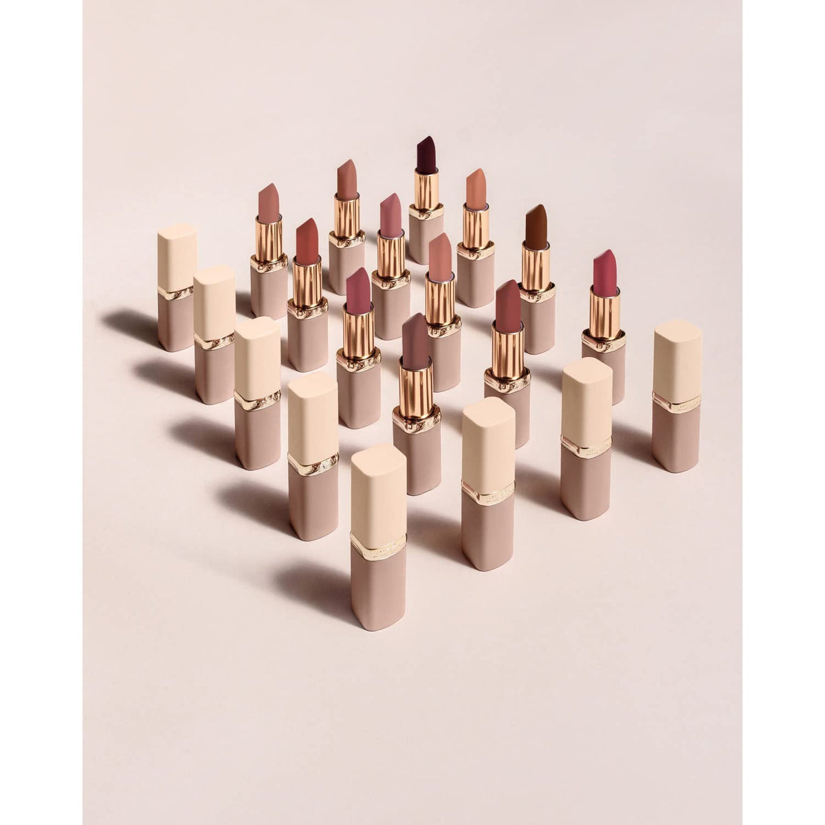 L'Oreal Paris L'Oréal Paris Color Riche Satin Smooth Lipstick, Moisturising Pure Pigment Lip Colour, With Omega 3 & Vitamin E, Ultra Creamy Formula, Shade: 06 No Hesitation