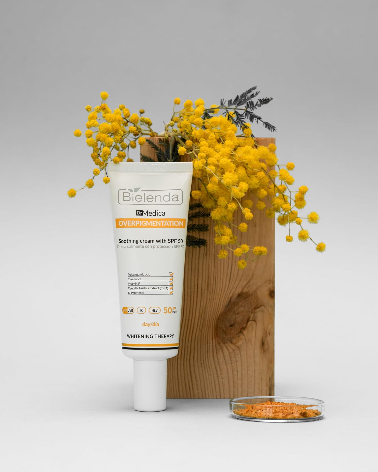 Bielenda Dr Medica Overpigmentation Beruhigende Creme mit Lichtschutzfaktor SPF 50 für den Tag, 50 ml