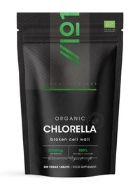 ALPHA01 Organic Chlorella 2000mg – 300 Vegan Tablets – Broken Cell Wall – Pure Formula Supplement with no Additives – Resealable and Recyclable Pouch – by Alpha01