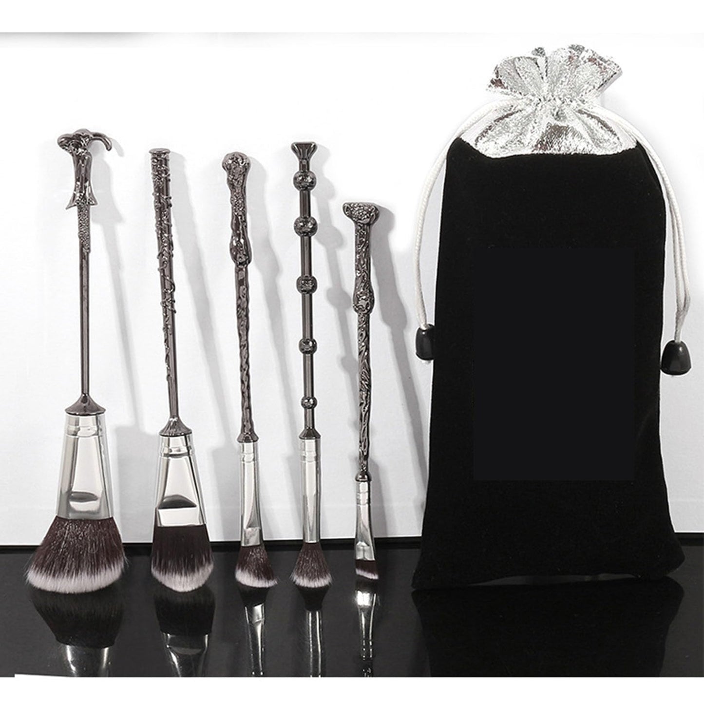 Boyigog 10Pcs Wizard Makeup Brushes Set,3D Silver Handle Metal Wand with Theme Bag,Anime Cosmetic Brushes for Powder Eyeshadow Lips Eyeliner,Portable Makeup Brush Set Gift for Girl Women (Silver)