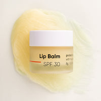 Minimalist Spf 30 Lip Balm With Ceramides & Hyaluronic Acid | Lip Protection & Nourishment | For Women & Men | 8 Gm, Off White
