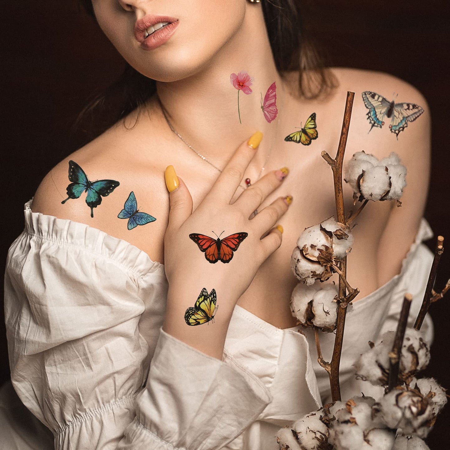 TOYMIS 100pcs Temporary Butterfly Tattoos, Colorful Small Butterfly Flowers Tattoo Stickers Waterproof Cute Small Tattoos for Adults Kids Face Body Birthday Party Carnival