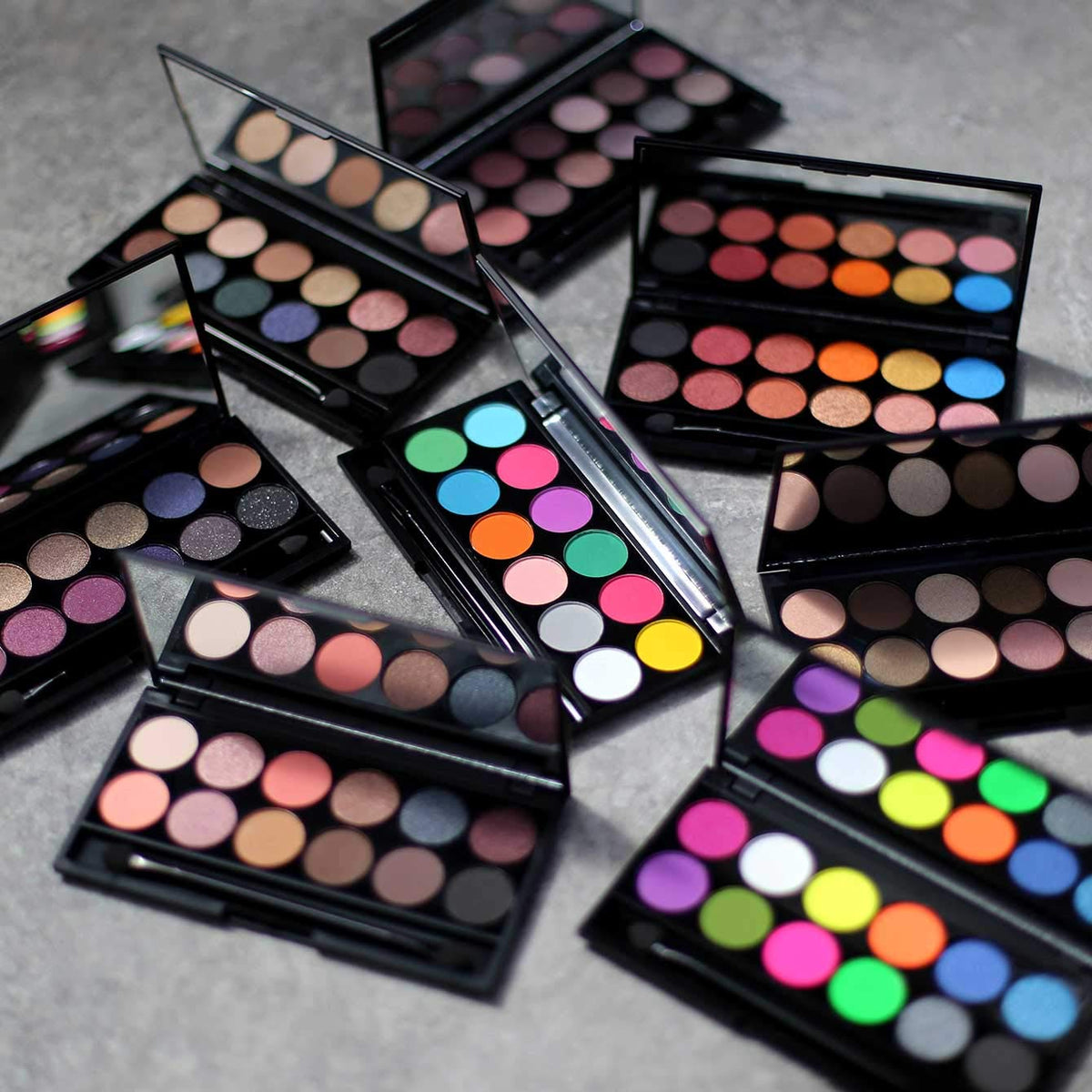 SLEEK Sleek MakeUP iDivine Eyeshadow Palette, 9 g, Nordic Skies