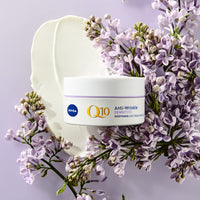 NIVEA Q10 Anti-Wrinkle Sensitive Firming Day Cream SPF 15 (50ml), Anti-Wrinkle Face Cream with Skin Identical Pure Q10 and Liquorice Extract, Sensitive Skin Face Cream