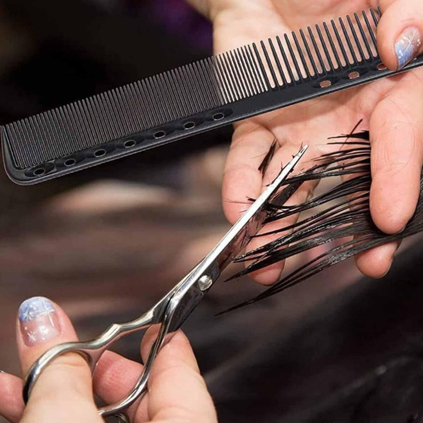 Generic Professional Hair Combs, Aviation Aluminum Metal Cutting Comb Hairdressing Comb, Salon Comb Master Barber Comb for Cutting and Hair Styling, Black
