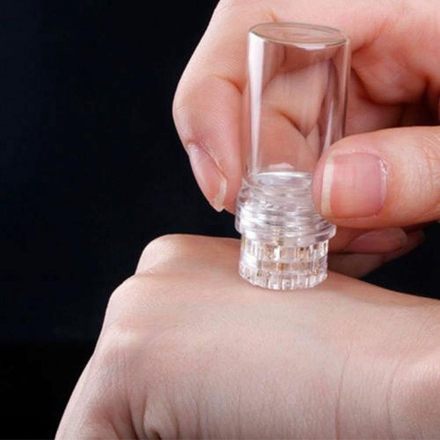 Lazzybeauty Hydra Needle 20 Derma Stamp Microneedling Pin Length 0.6 mm, Serum Applicator Bottle Reusable for Anti-aging Skin Care Hair Beard Growth Stimulation