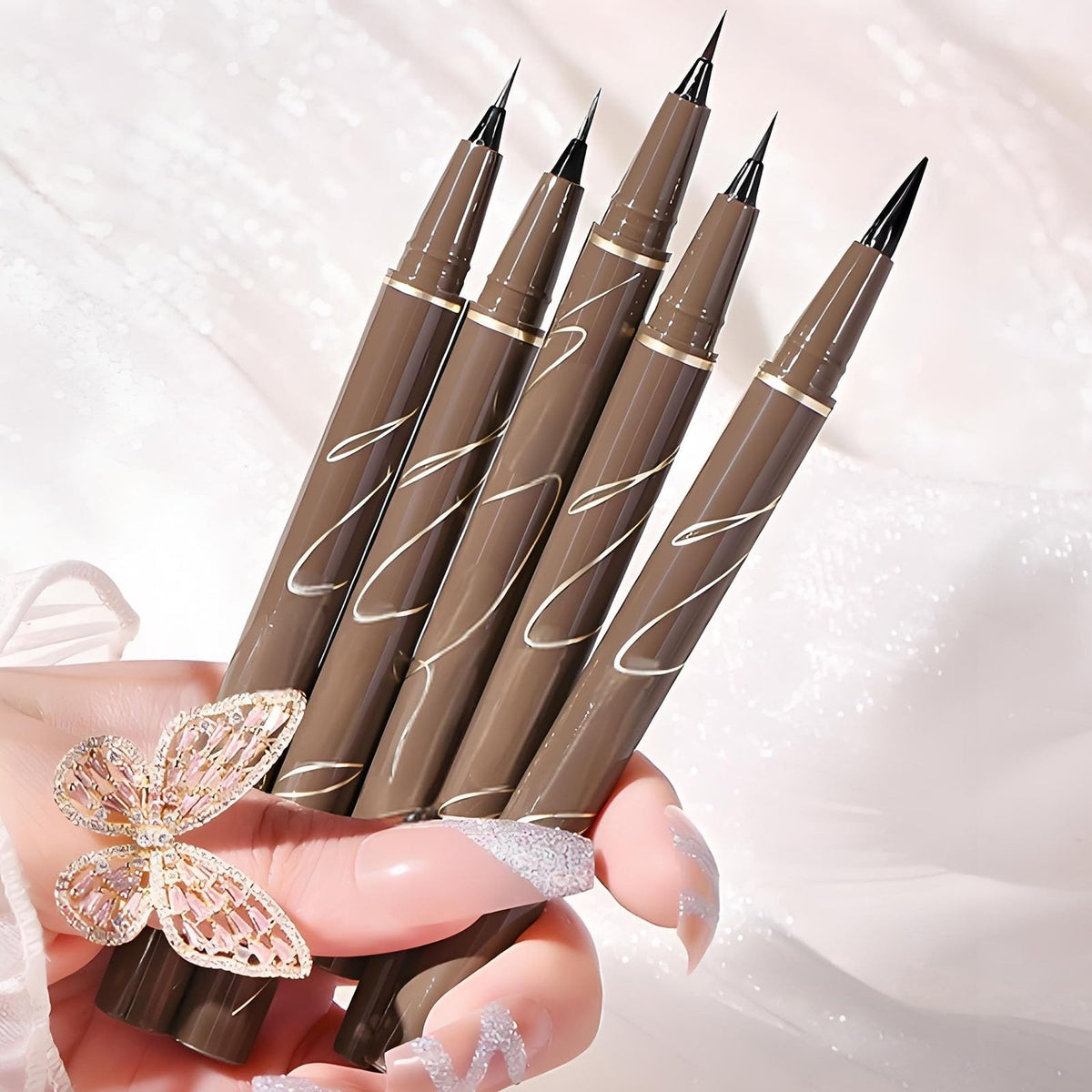 Generic Waterproof Liquid Eyeliner Pen Set with Ultra-Fine Tip for Precise Bold Eye Makeup - Smudgeproof Quick-Dry Highly Pigmented Long Lasting Classic Black Eyeliner Pens Designed for Makeup Enthusiasts
