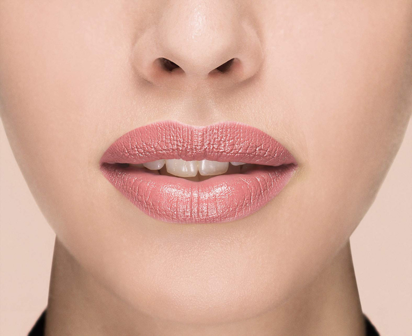 L'Oreal L'Oréal Paris Isabel Marant SMILE Lipstick Bastille Whistle, Nourishing Lipstick for Full and Healthy Lips, 4 g