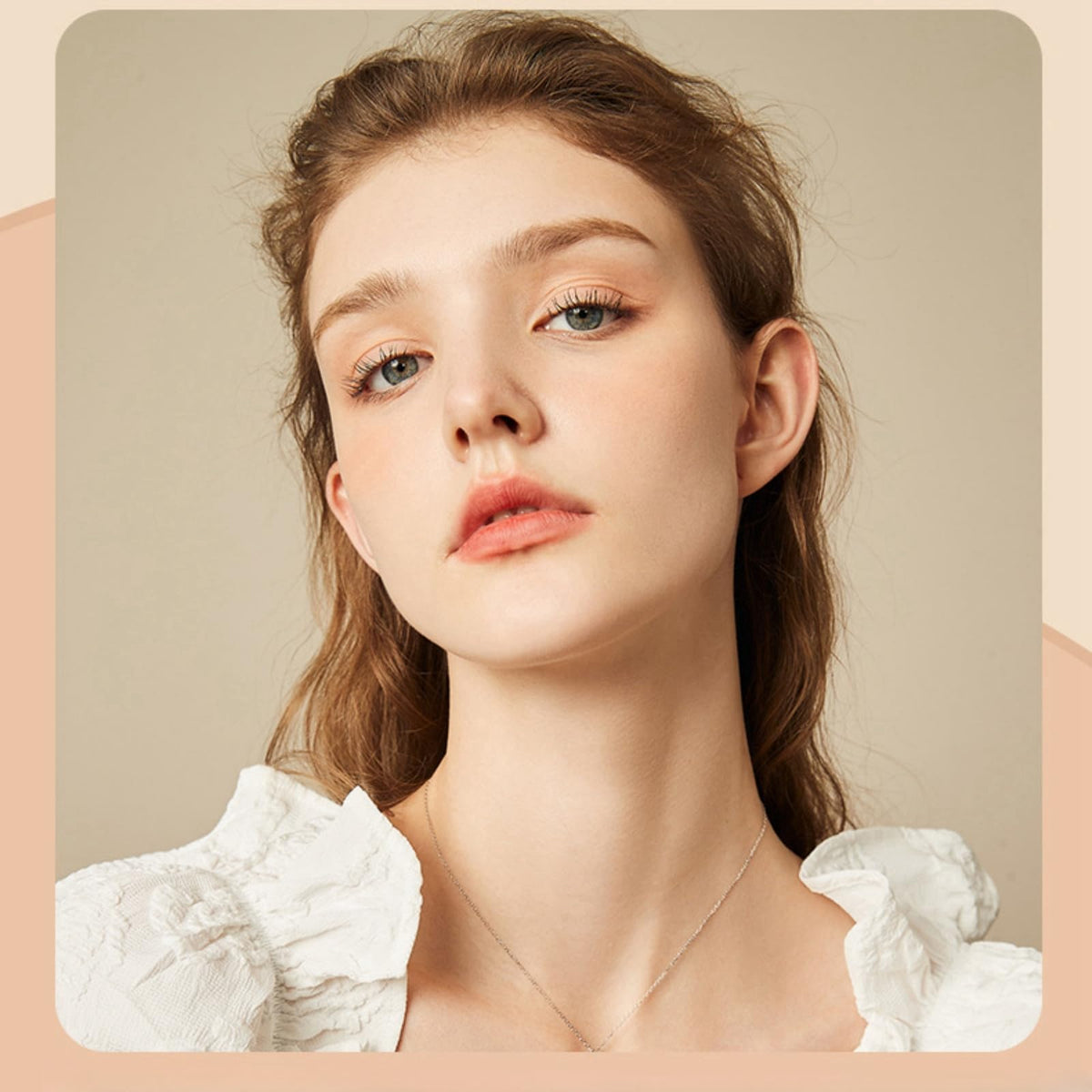 Xinyig BB Cream Light, Hydrating Full-Coverage Foundation & Concealer, Color Correcting Cream, Tinted Moisturiser with SPF 50, 5g, 01