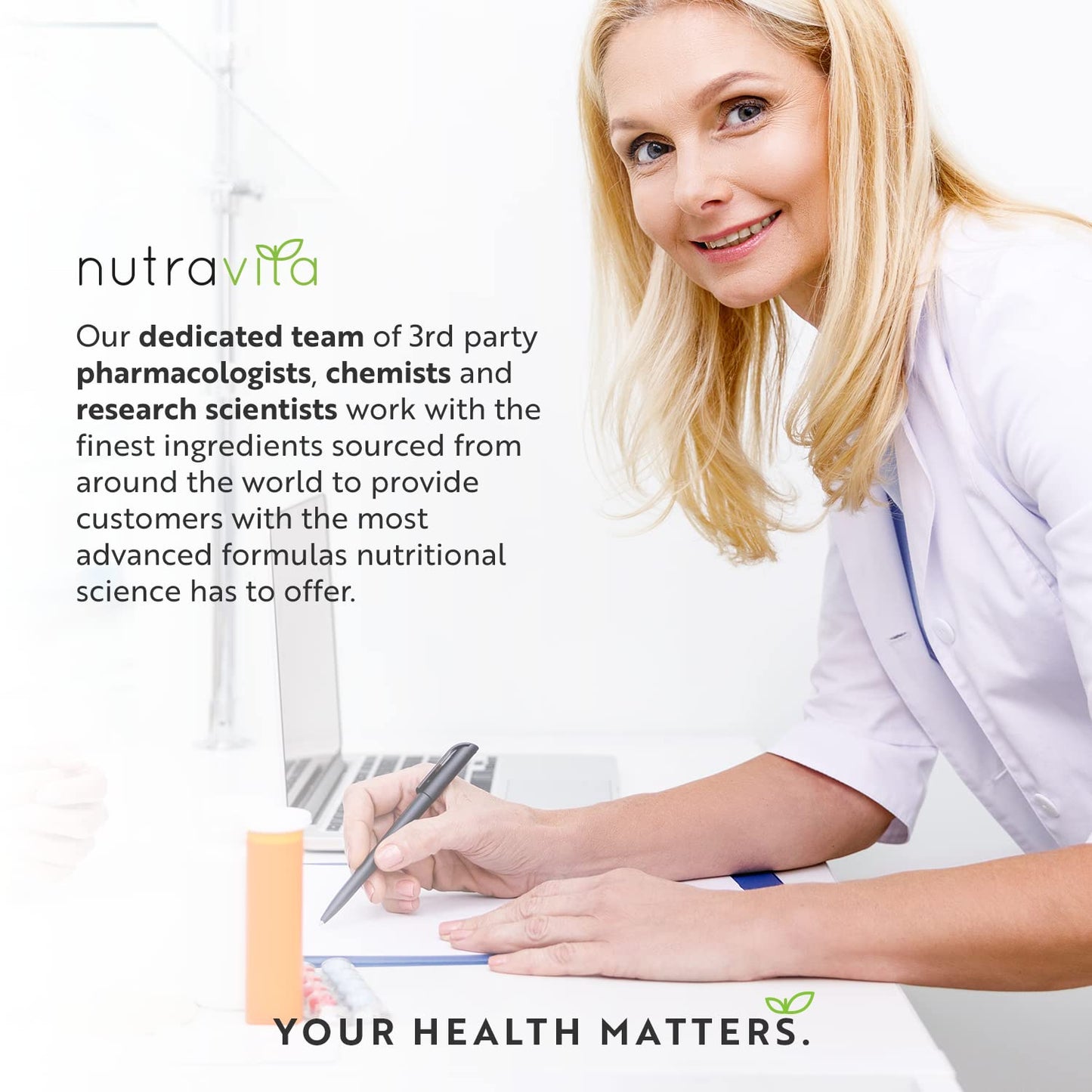 Vitamin D3 4000 iu - 400 High Strength Easy to Swallow Premium Softgels - Over A Year's Supply - Max Strength Vitamin D3 Cholecalciferol Supplement - Manufactured in The UK by Nutravita