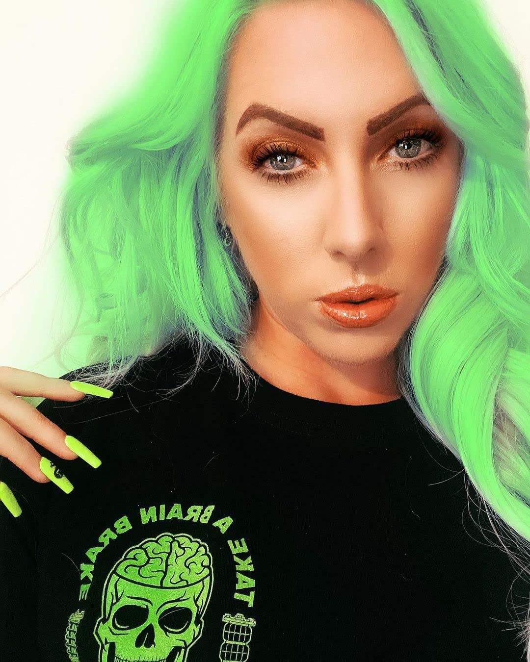 Crazy Color Vibrant Toxic UV Semi-Permanent Hair Dye. Highly Pigmented Neon Green Conditioning & Oil Nourishing Vegan Formula | No Bleach or Ammonia | 100ml