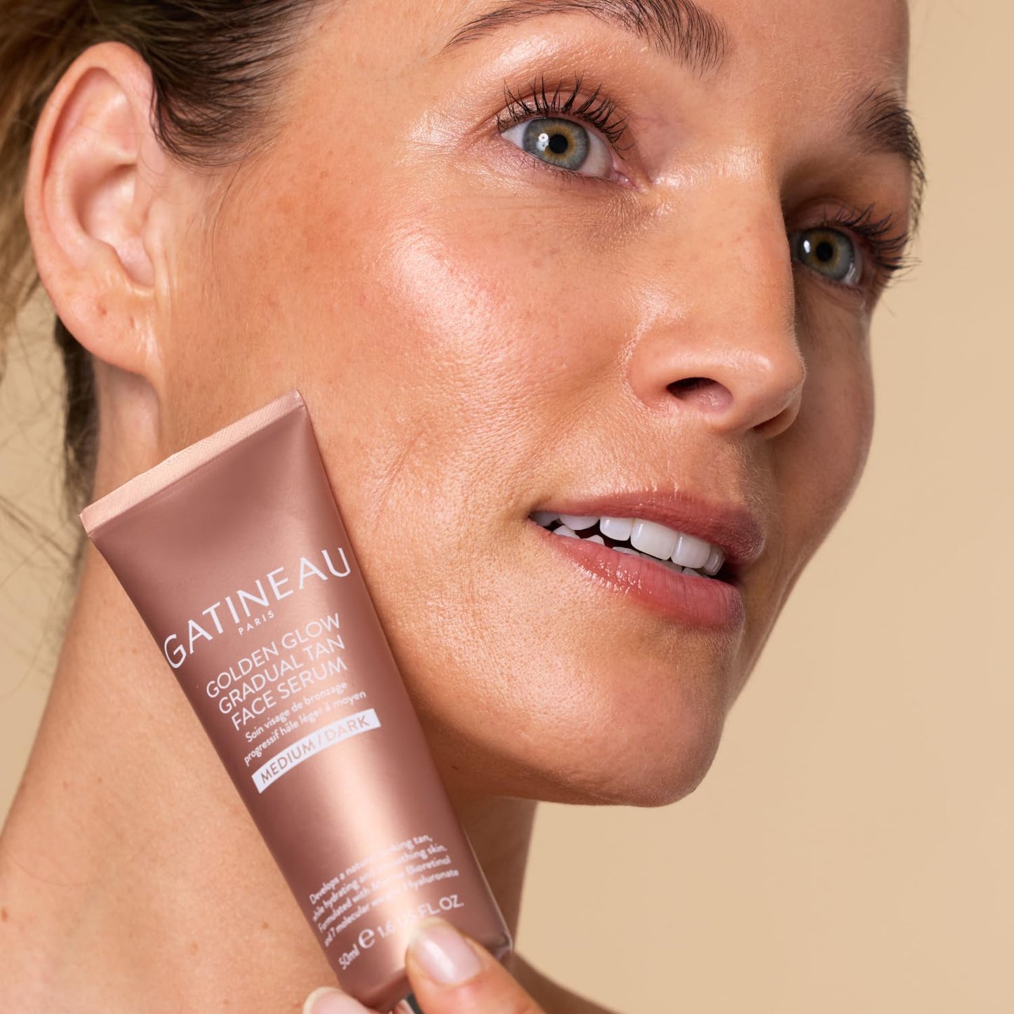 Gatineau - Golden Glow Gradual Tan Face Serum (Light/Medium 10ml) - Daily Facial Moisturiser with Self Tan, Natural & Streak Free, Radiant Dewy Complexion