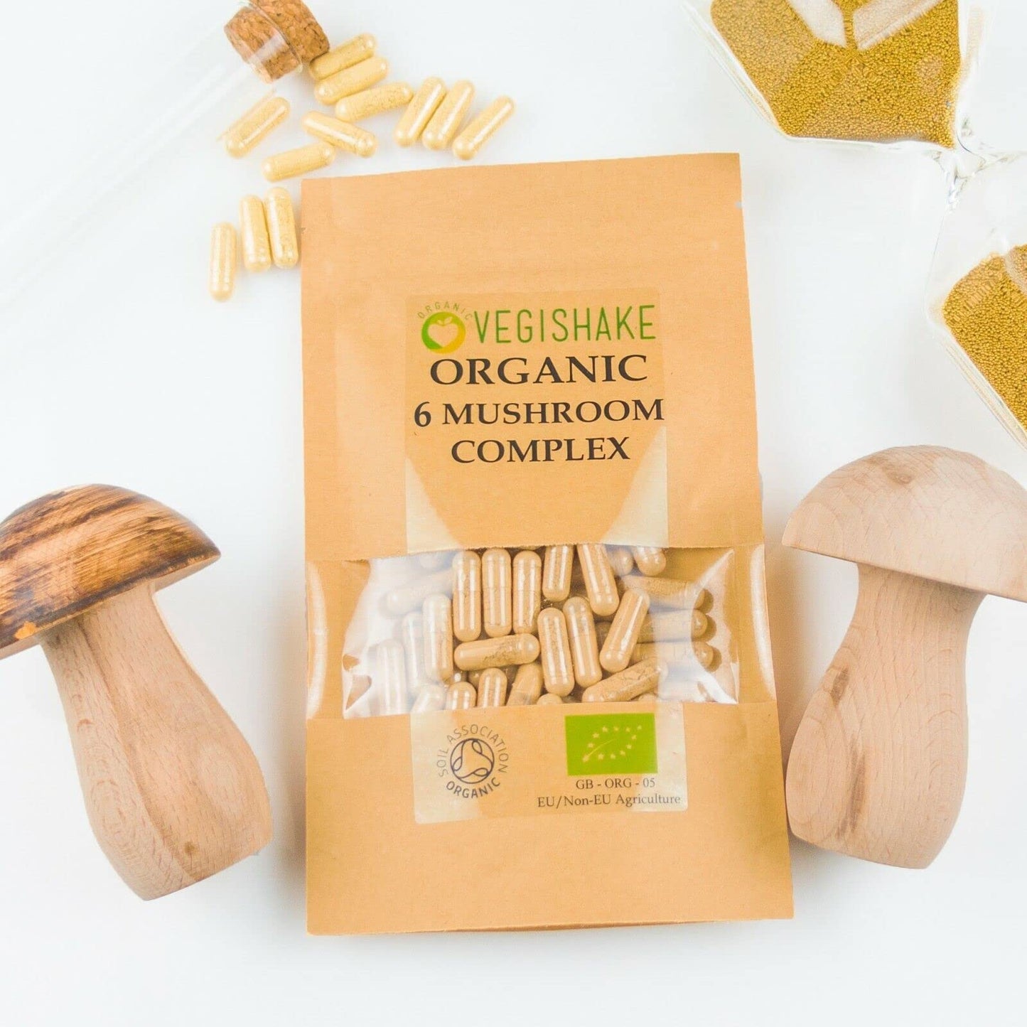 vegishake Organic 6 Mushroom Complex Extracts - Chaga Cordyceps Shiitake Reishi Lions Mane Maitake (60 Capsules)