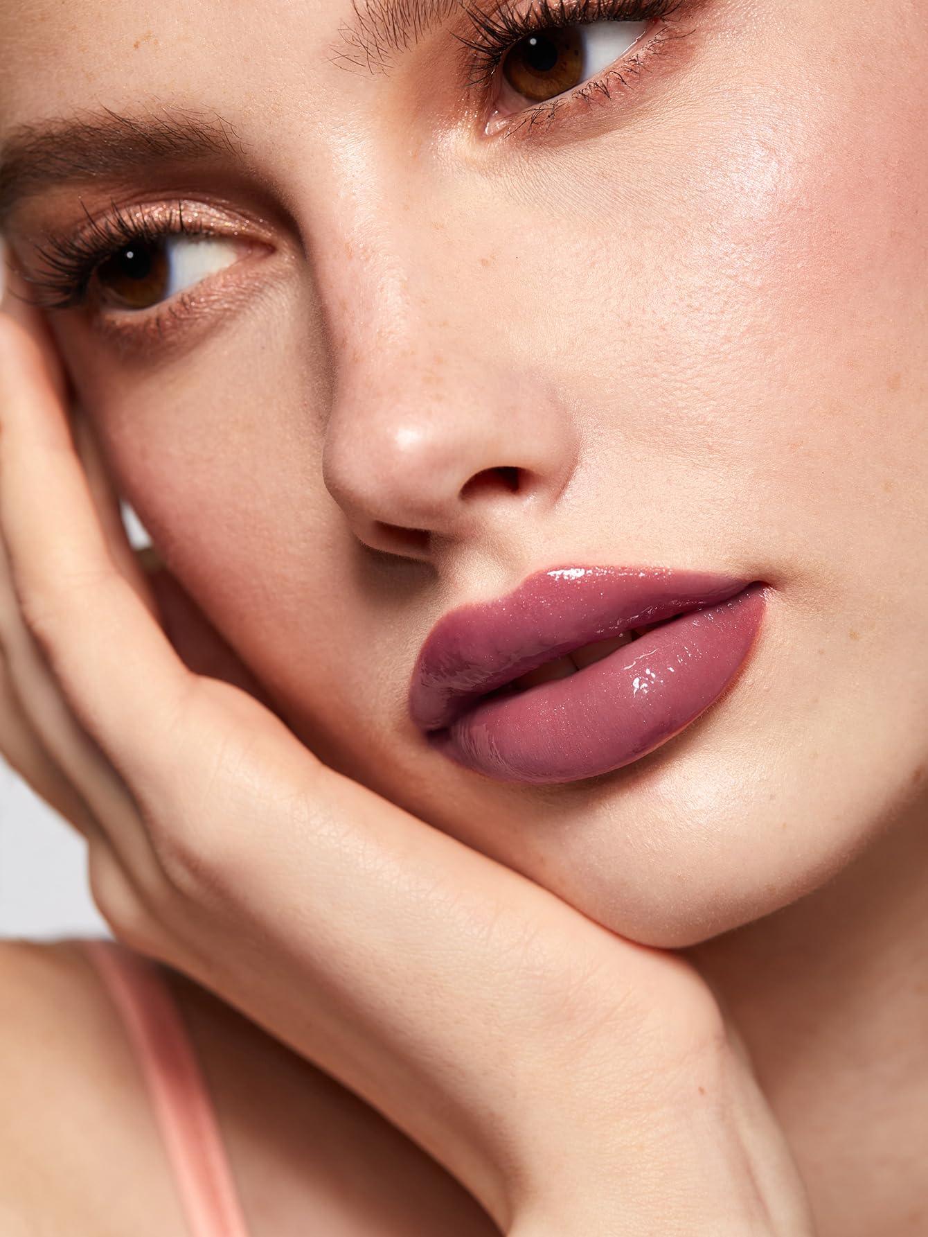 SHEGLAM Power Bouquet Lip Gloss Shiny Tinted Moisturizing Plumping Non-Sticky Lip Oil Repairing Camelia Extract Lip Care-Freesia