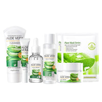 QUIWEN Skincare Gifts For Teenage Girls, Aloe Vera Skin Care Sets & Kits For Women Gifts, with Cleanser, Face Serum, Face Cream,Toner,Eye Cream,2PCS Mask for Hydrate Moisturize Skin(7Pcs)