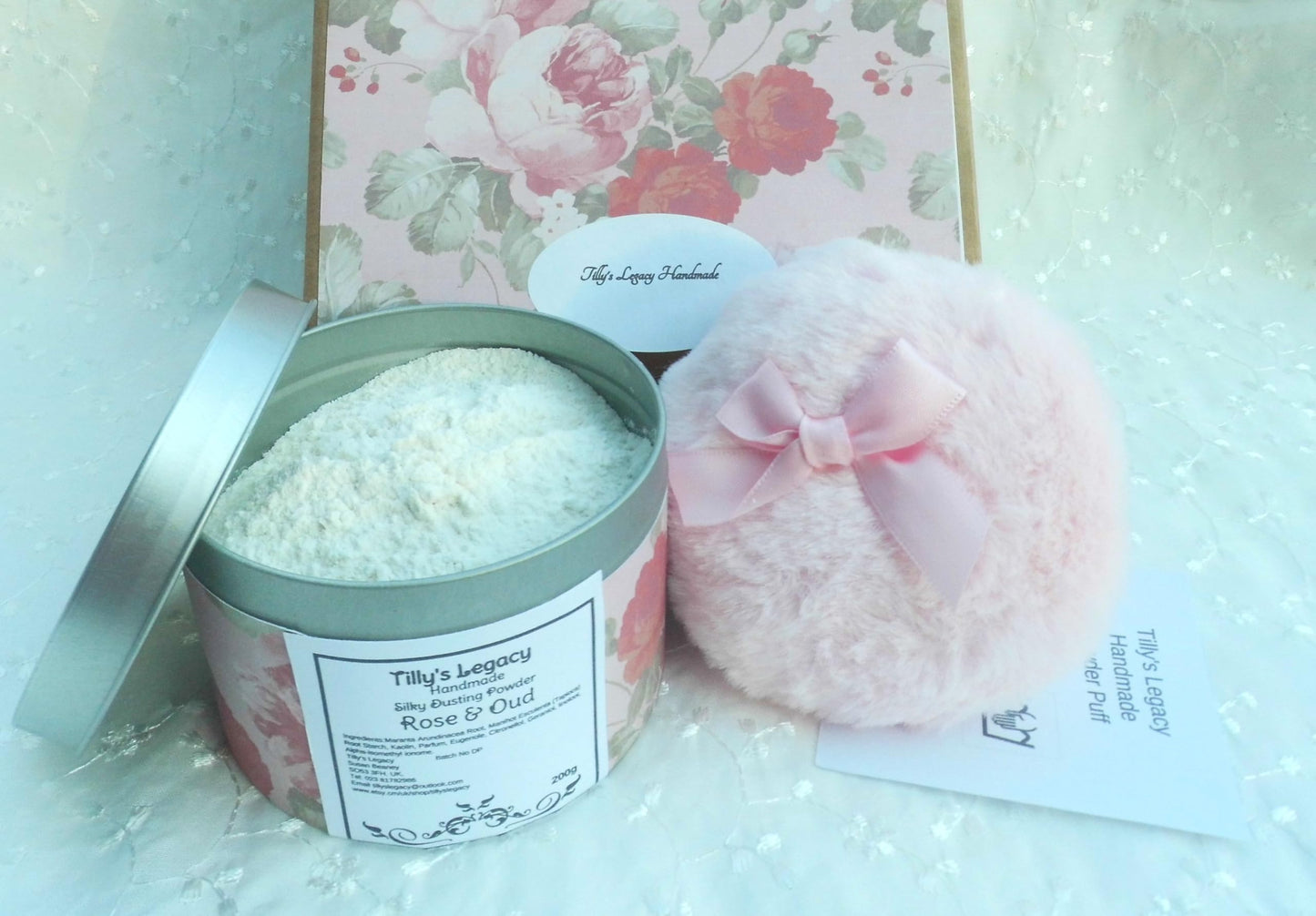 Generic Larger Size 200g Rose and Oud Silky Dusting Powder with a Mini Puff. Talc Free. Gift Boxed. Gift for Her