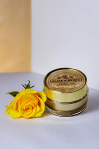 Luxury anti-ageing face cream with 24k gold flakes and hyaluronic acid and collagen. Proud UK manufacturer UKCP-72916130.