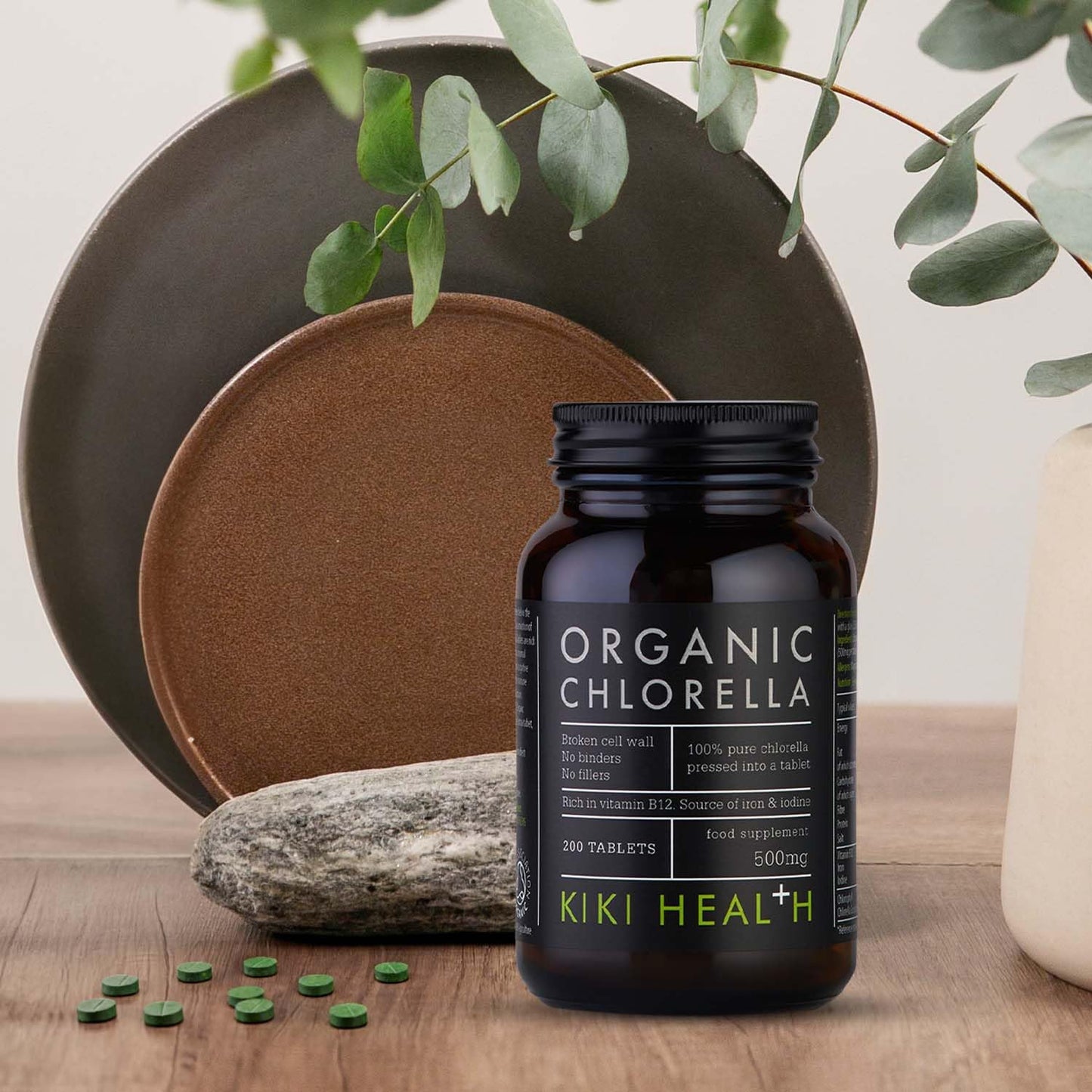 KIKI HEALTH KIKI Health Organic Chlorella Tablets | 100% Organic Chlorella - Digestive, Immune, & Brain Health | Natural Source of Vegan Protein & Vitamins | Superfood for Detox Support, 200 Tablets (500mg)