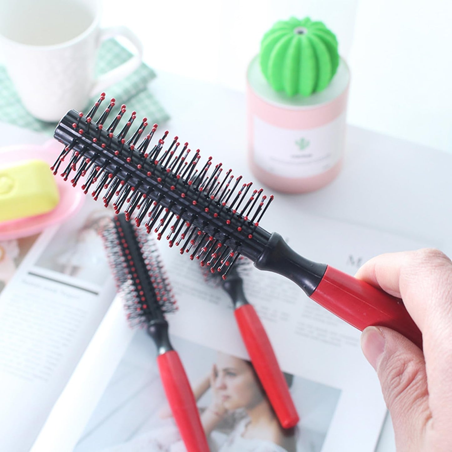 Professional Quiff Roller Round Hair with Red Rubber Grip Handle,Curly Hair Ideal round hair brush for men and Barbers