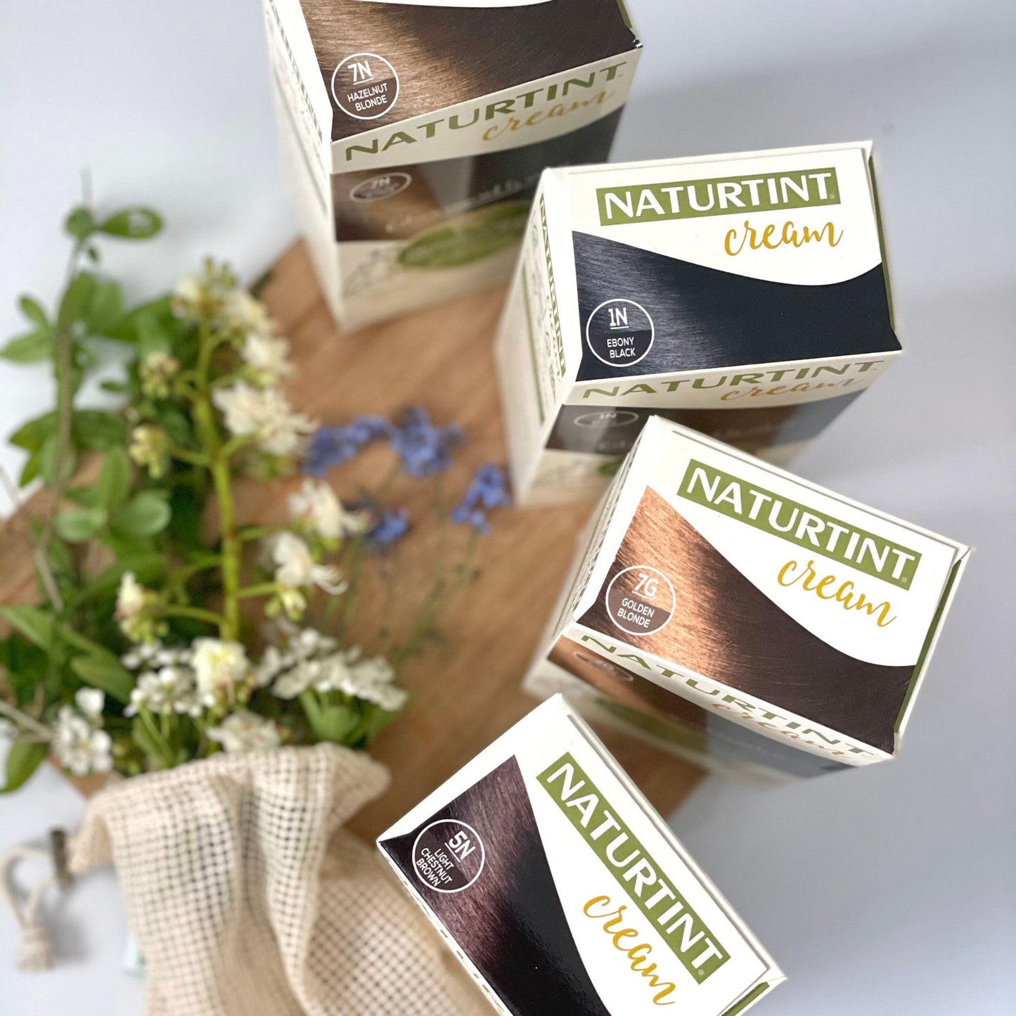 Naturtint Permanent Colour Cream 4N Natural Chestnut