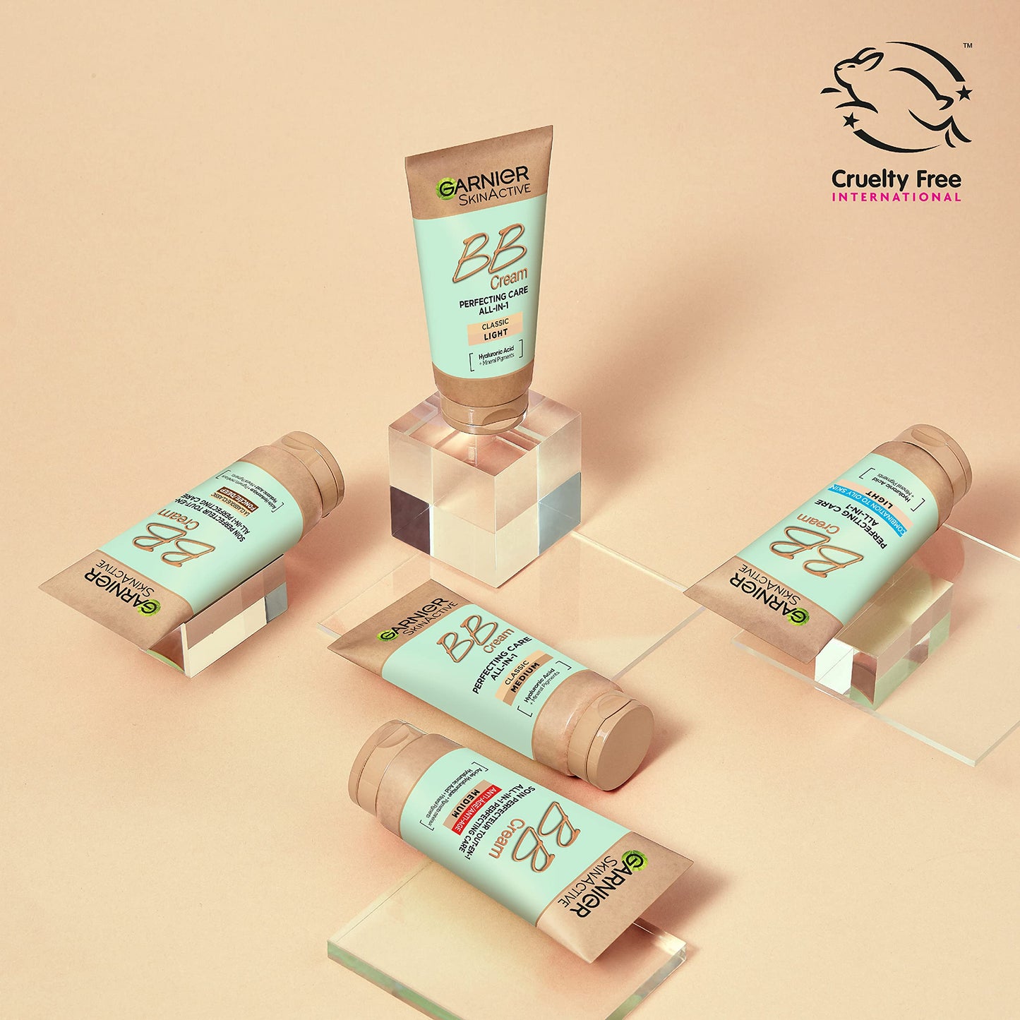 Garnier SkinActive Classic Perfecting All-in-1 BB Cream, Shade Classic Medium, Tinted Moisturiser SPF 15, Brightens and Evens Skin, With Hyaluronic Acid, Aloe & Mineral Pigments, 50 ml
