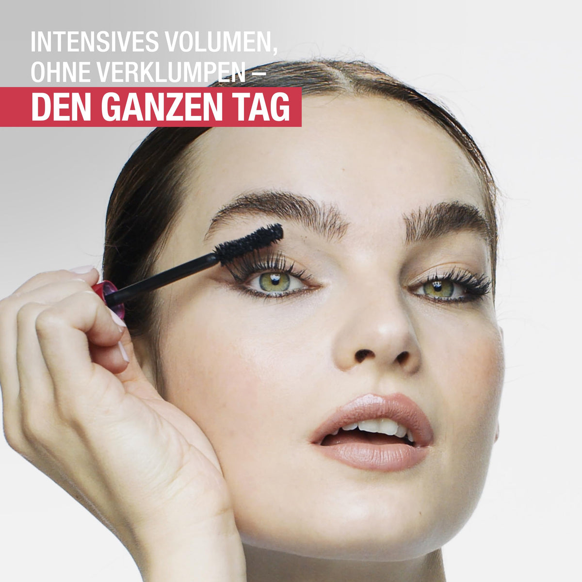 Manhattan Volume Up Mascara, Extreme Black, 8 ml Animal Cruelty Free