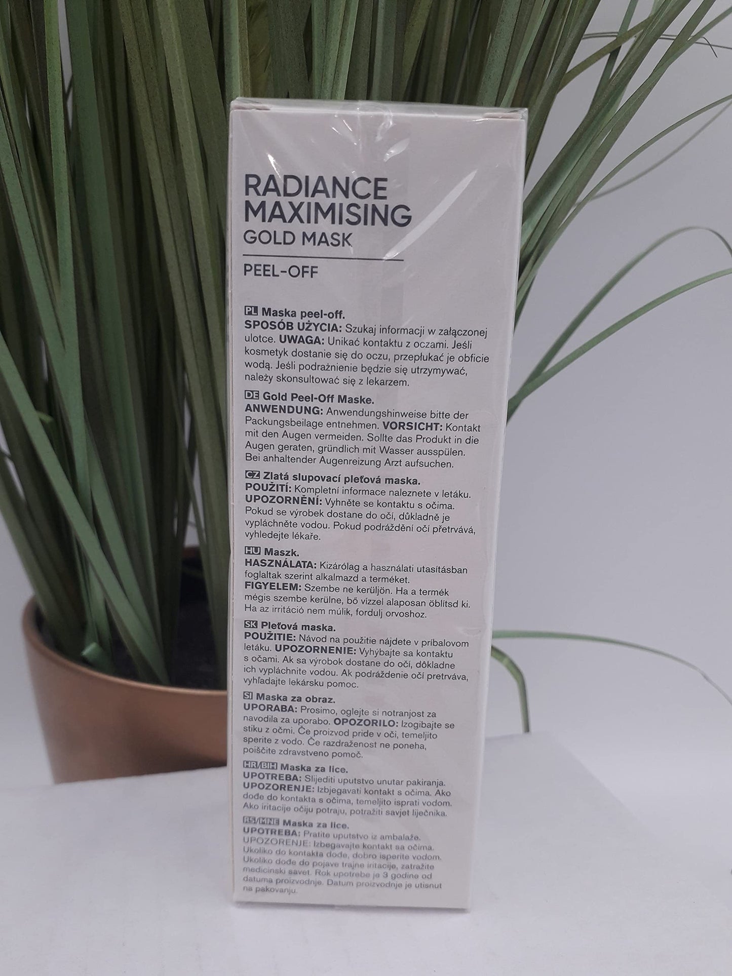 Aew Ultimate Multi-Performance Gold Peel-Off Mask by Avon - 75ml