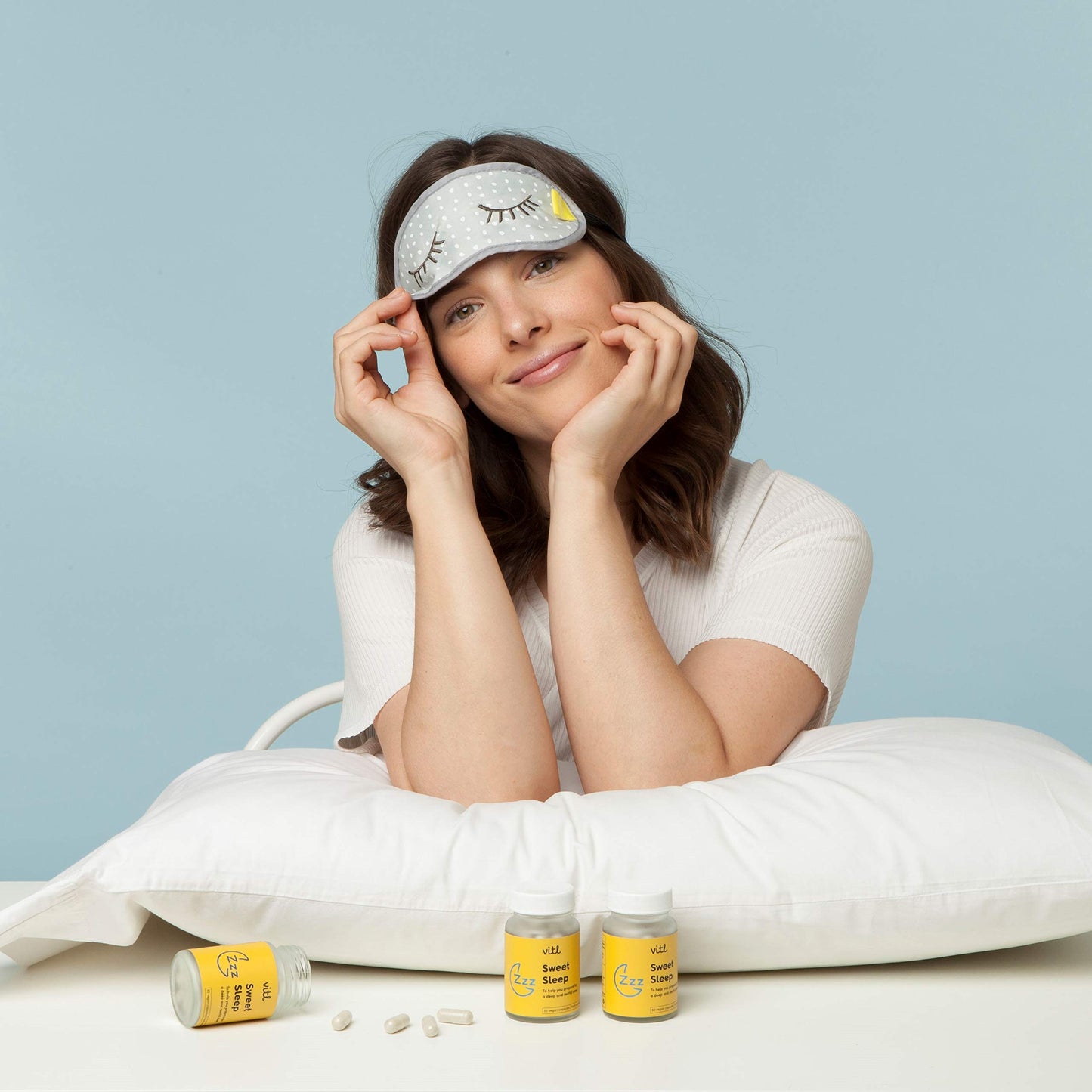 VITL Sweet Sleep Supplement - 30 Vegan Capsules - A Blend of Vitamins, Minerals, Plant Extracts & Amino Acids to Promote More Restful Sleep - Lemon Balm, Cherry Extract, Vitamin B6, Zinc & Magnesium