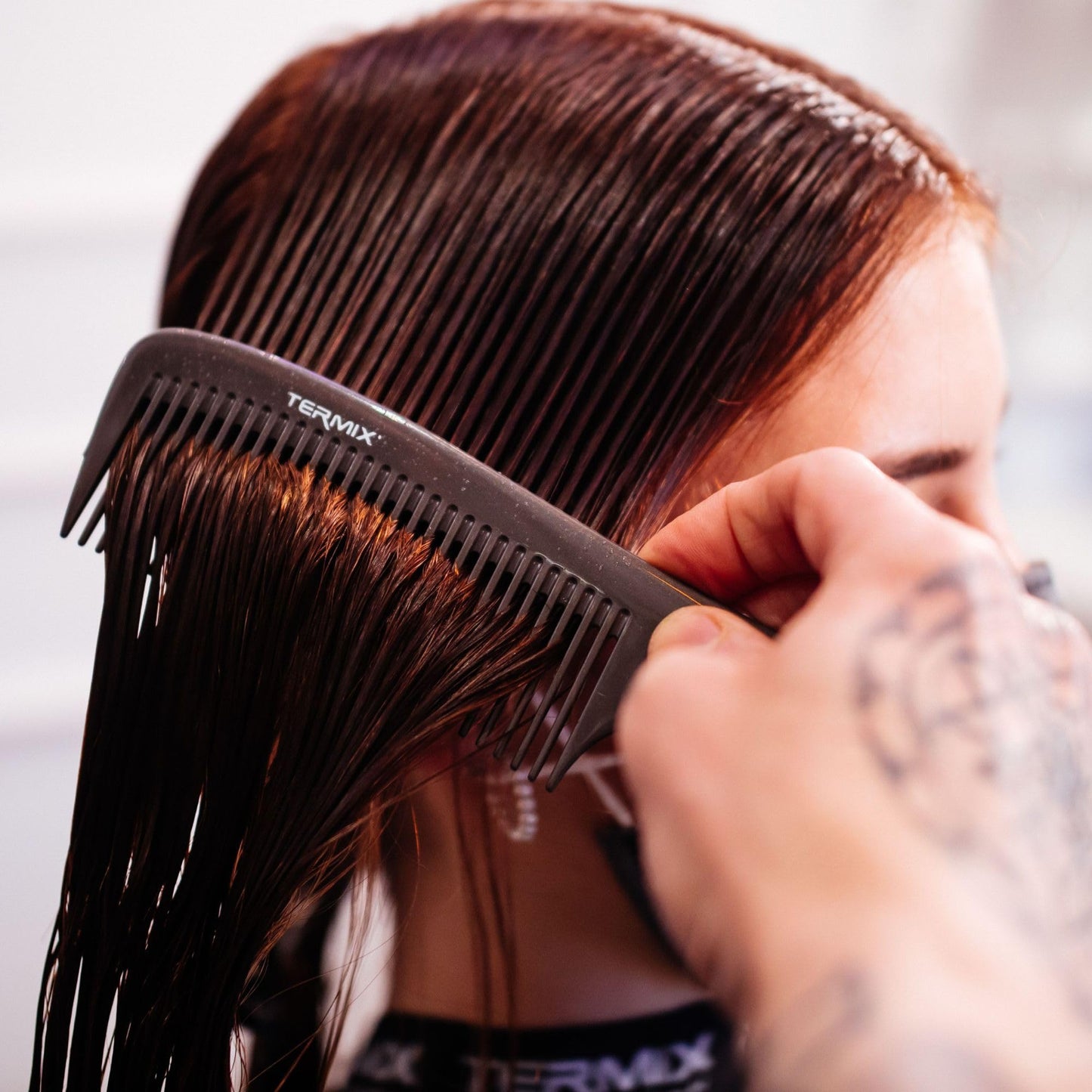 Termix Professional Titanium Detangling Comb Comb with titanium teeth that are highly resistant to temperature and chemical agents