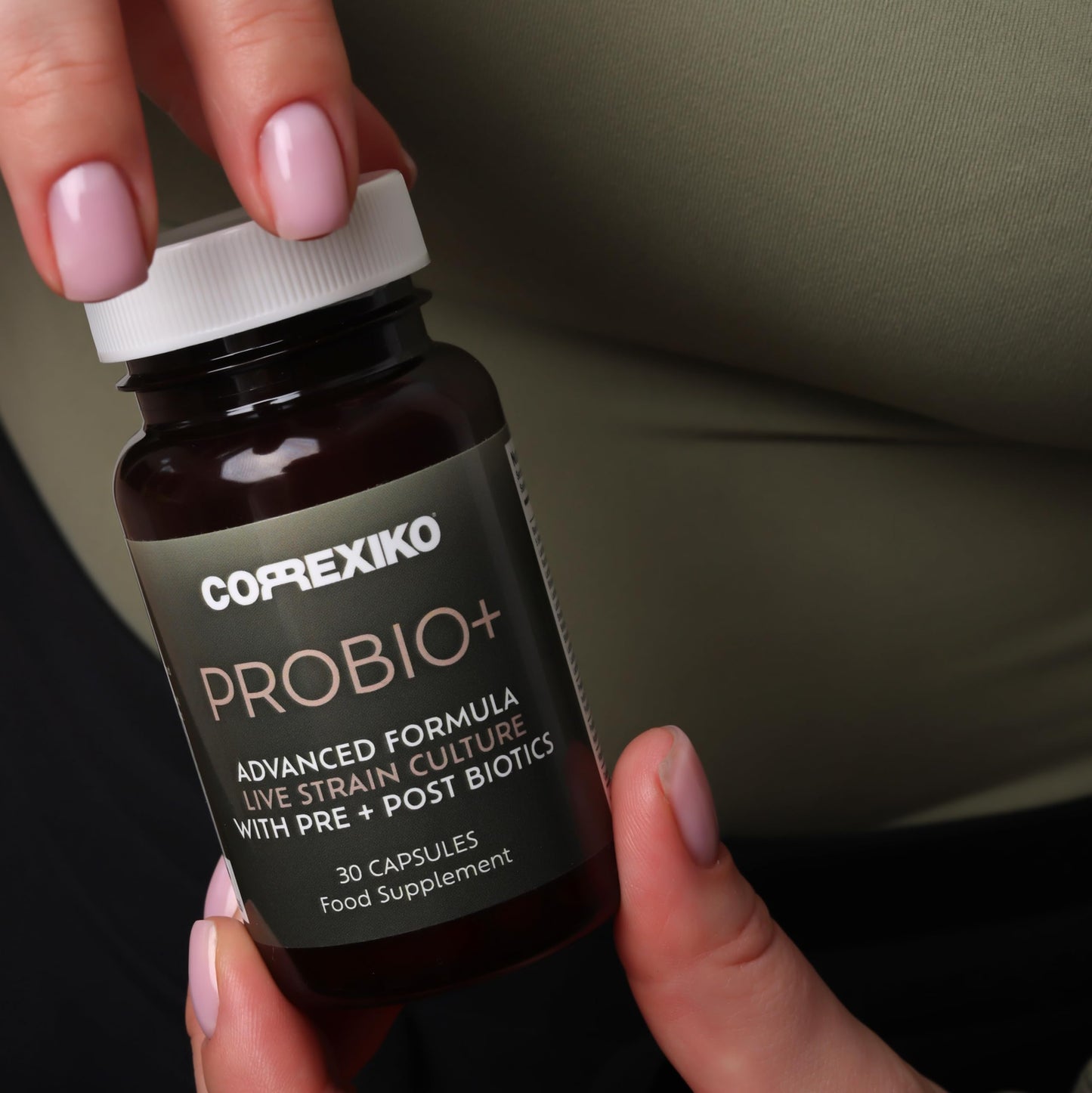 CORREXIKO Probio+ Probiotic Tablets - Advanced 12 Strain Culture - Contains Prebiotics & Postbiotics for Gut Health - Supports Digestion, Immune Health & Reduces Bloating - 30 Capsules, 1 Month Supply