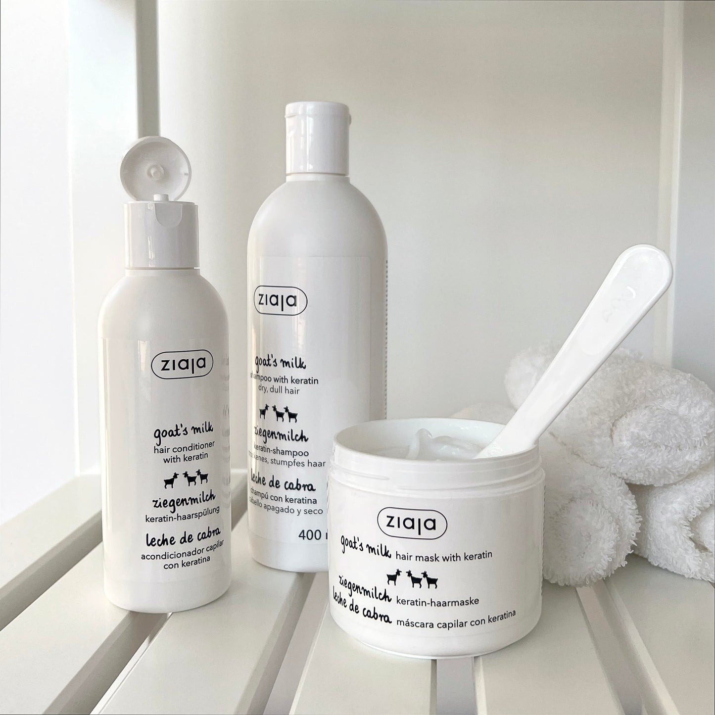 Ziaja Goat's Milk Hair Mask 200ml- Nourishing Deep Conditioner for Dry and Damaged Hair Restorative Hydration and Shine