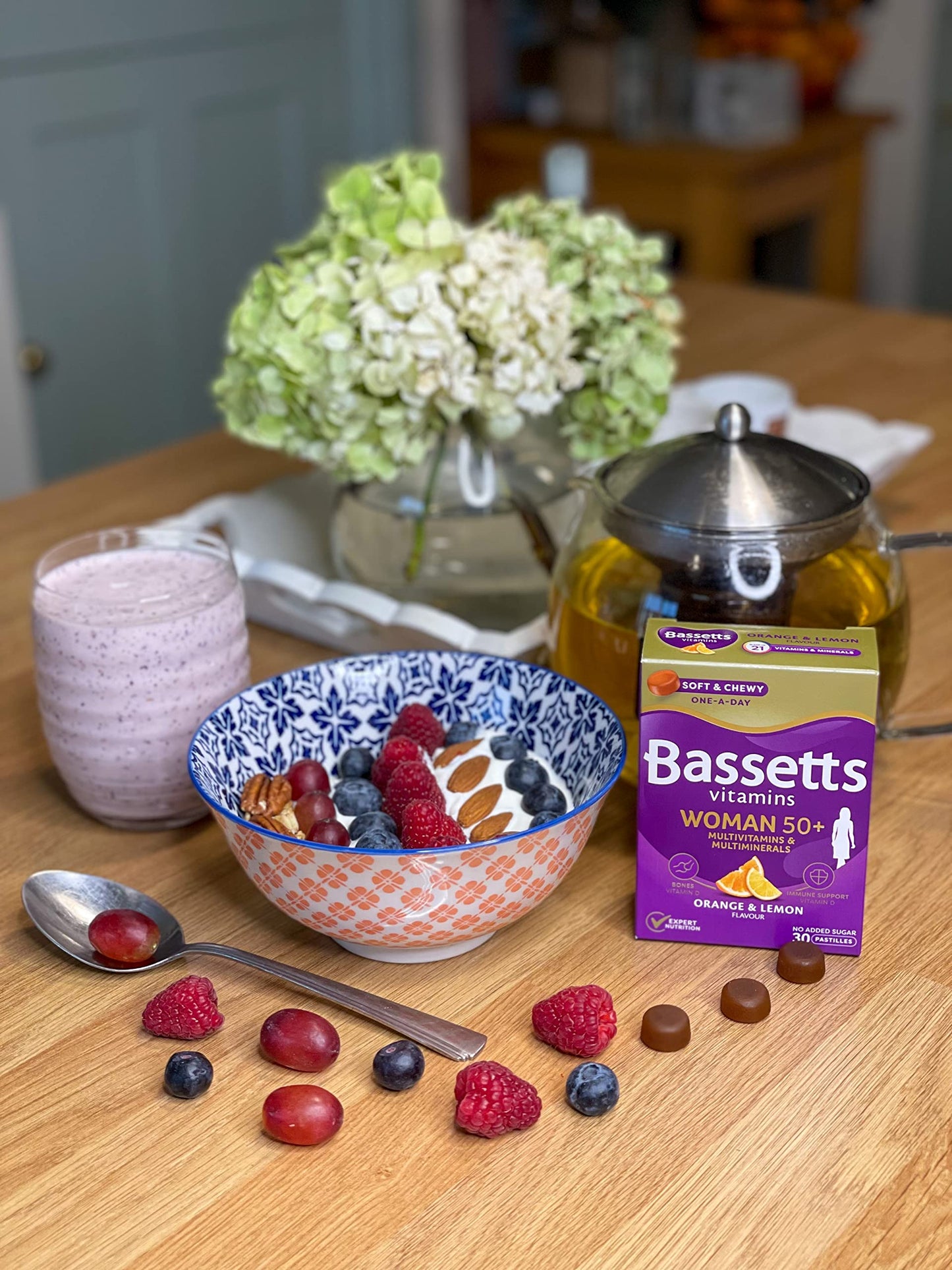 Bassetts Vitamins Woman 50+ Multivitamins & Multiminerals Orange & Lemon 30's