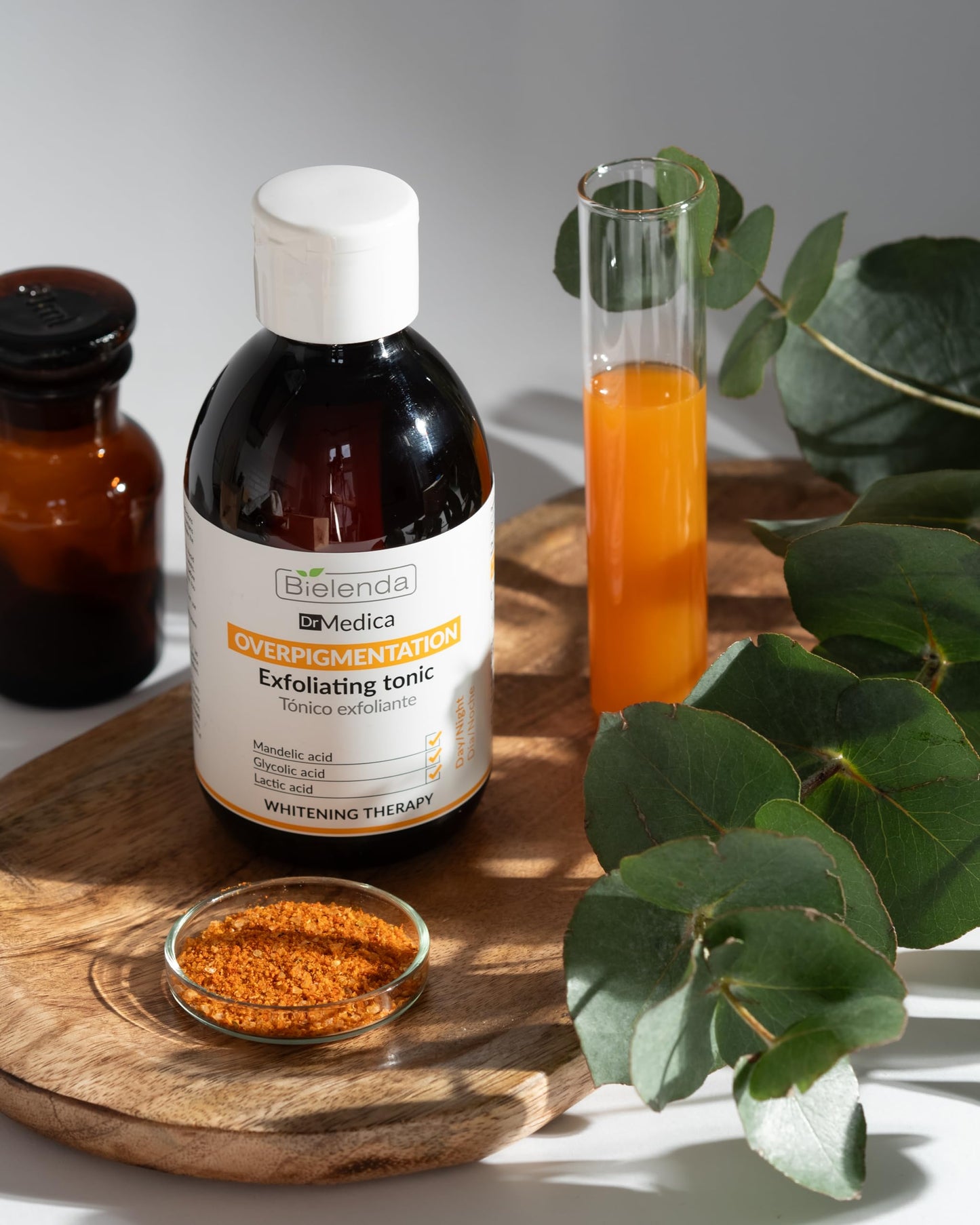 Bielenda Dr Medica Overpigmentation Peeling Tonikum, hilft Hautverfärbungen und Unreinheiten zu reduzieren, 250 ml