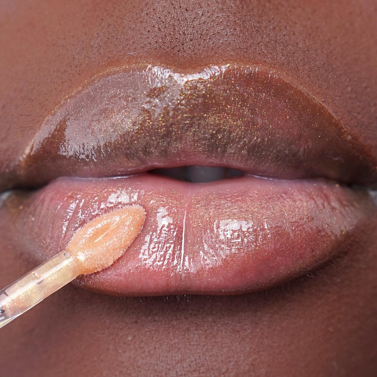 Revolution Pro Vegan Collagen Peptide High Shine Lip Gloss, Nourish, Plump & Hydrate Lips With Hyaluronic Acid & Vitamin E, Chic