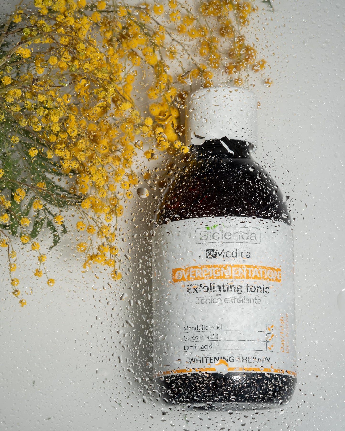 Bielenda Dr Medica Overpigmentation Peeling Tonikum, hilft Hautverfärbungen und Unreinheiten zu reduzieren, 250 ml