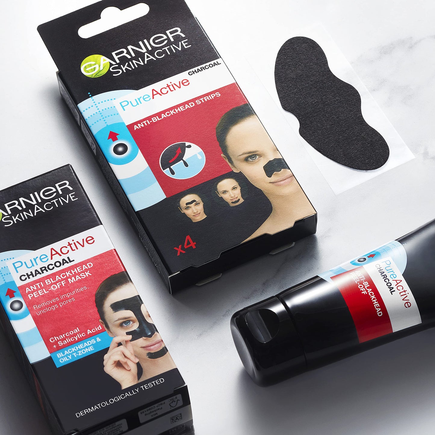 Garnier Pure Active Anti-Blackhead Charcoal Nose Strips, Pack Of 4
