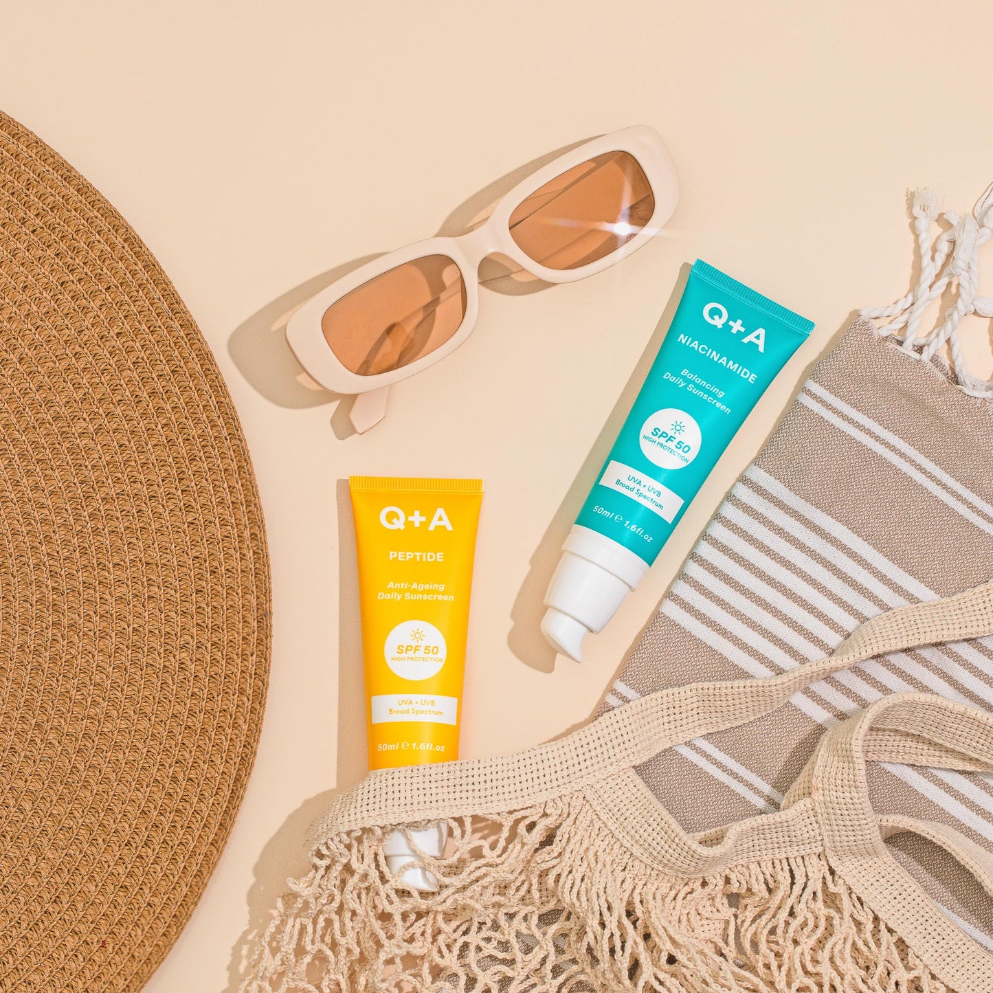 Q+A Niacinamide Daily Sunscreen SPF 50: Ultra-Light, Non-Greasy, Broad-Spectrum UVA/UVB Protection, Oil Control, Pore Refining, Hydrating, 90% Natural Ingredients, Vegan, Cruelty-Free, 50ml